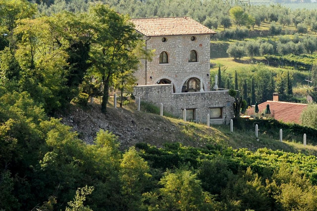 Villa San Giorgio Сант'Амброджо-ді-Вальполічелла Номер фото